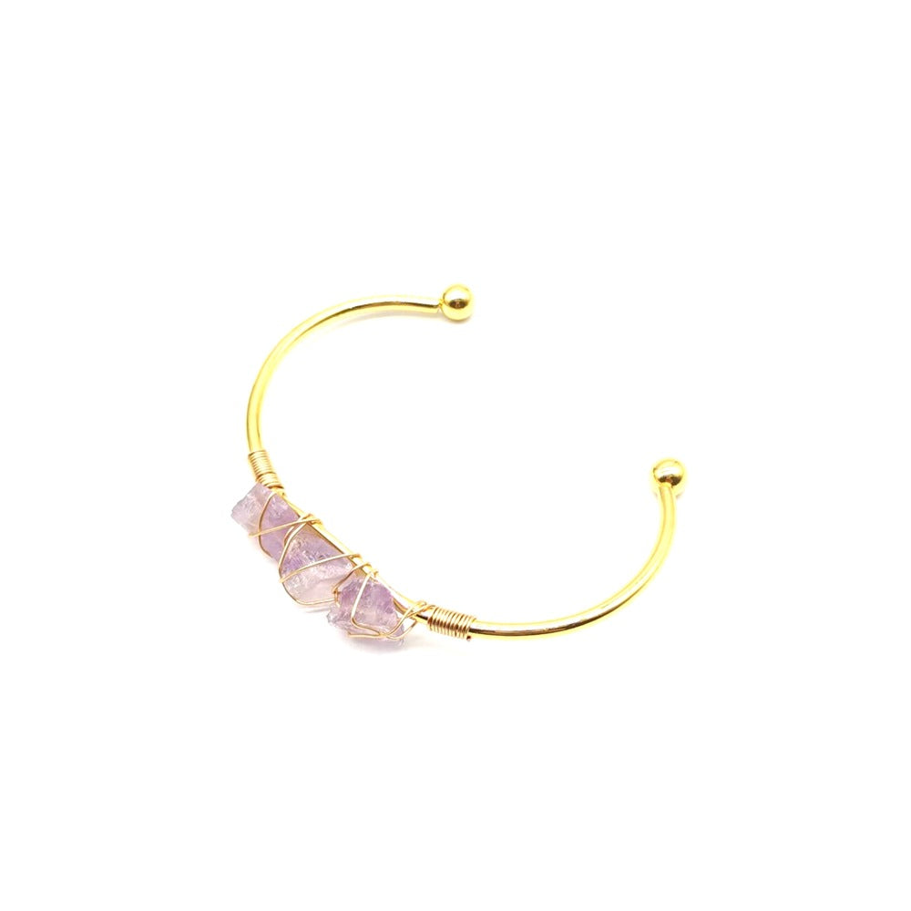 Handmade braided bracelet with natural gemstone crystals