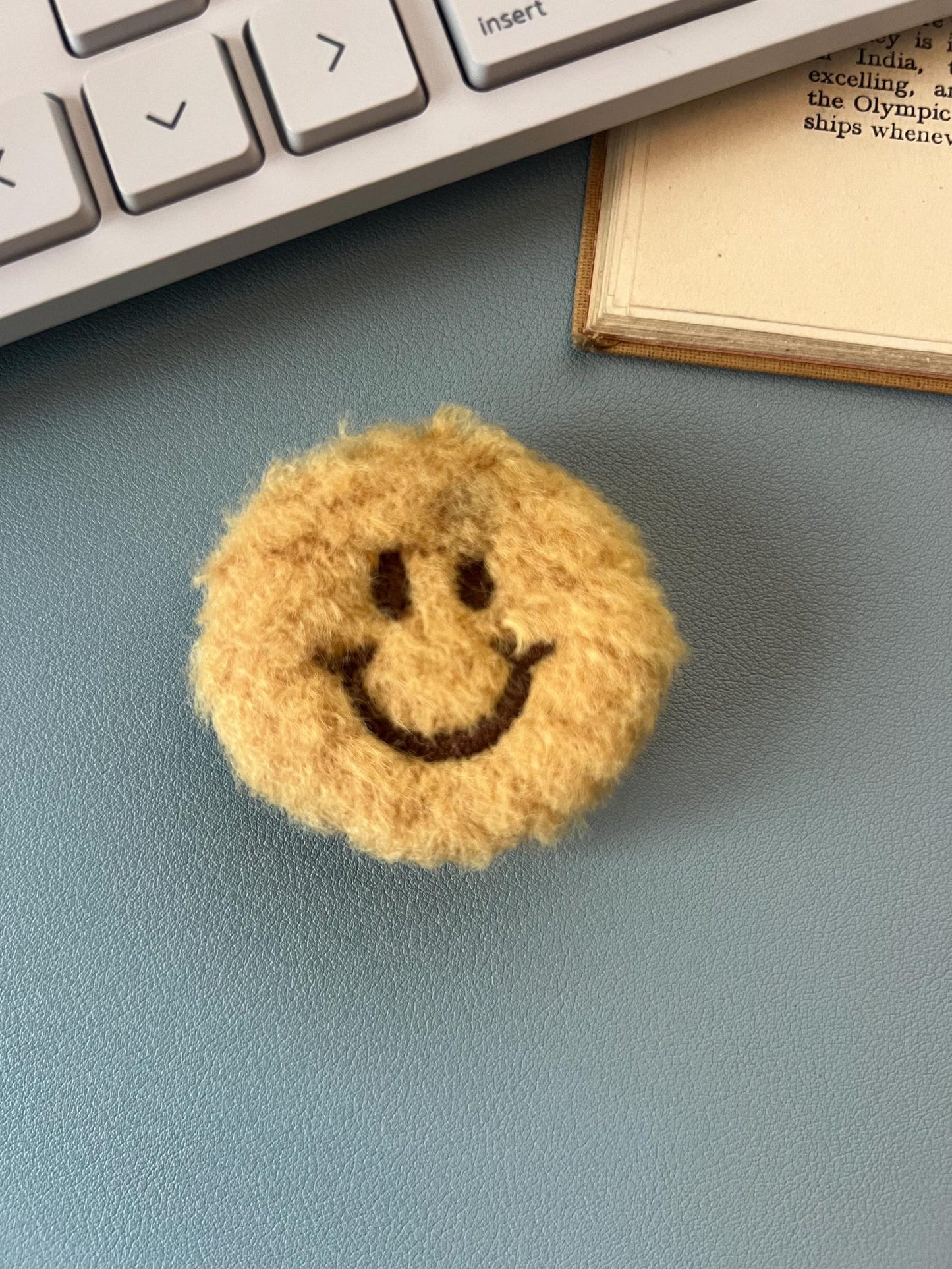 Plush smiley phone grip variation yellow